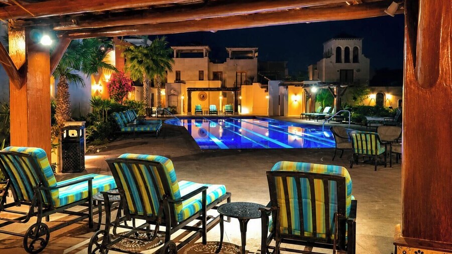 Beautiful Home With Private Pool Amazing Views!
