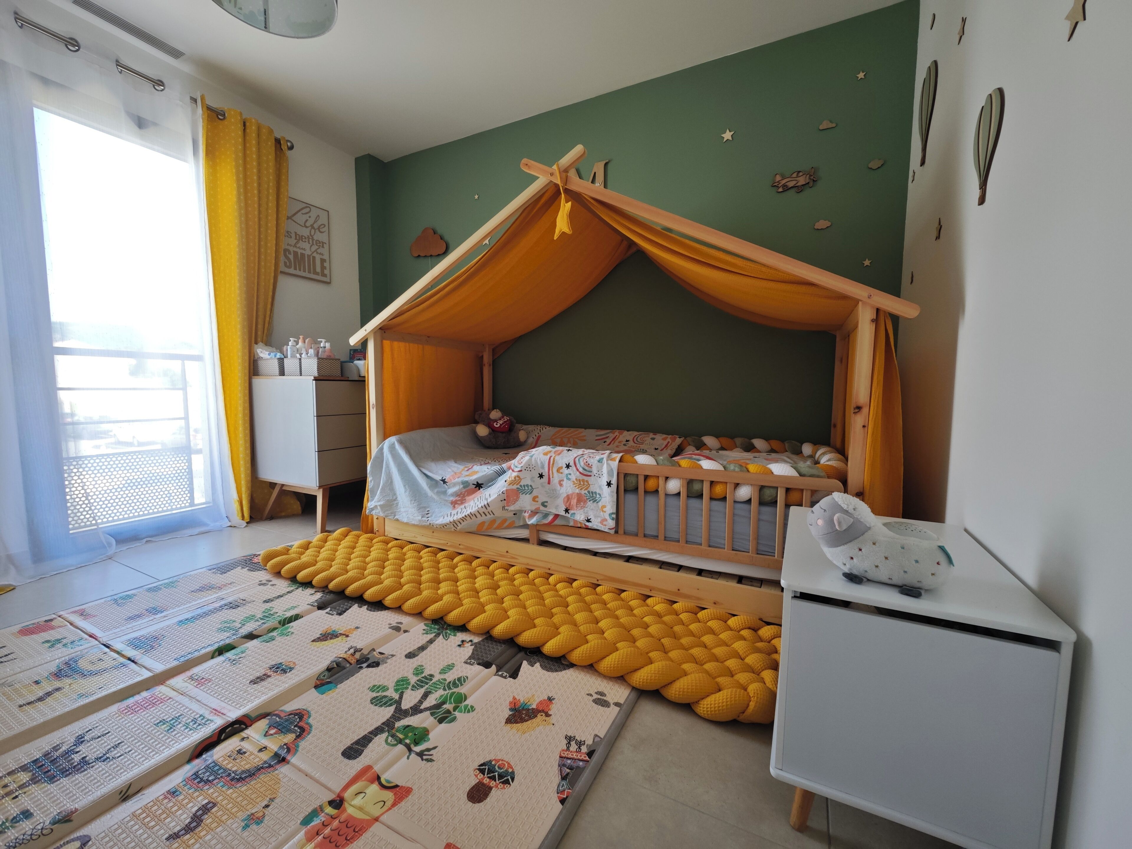 3 bedrooms, WiFi, bed sheets