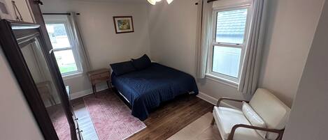 2 habitaciones, escritorio y wifi