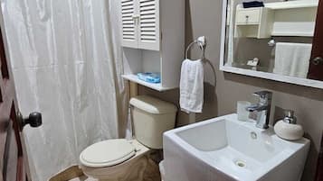Double Room, Shared Bathroom | Bathroom | Shower, towels, soap, shampoo