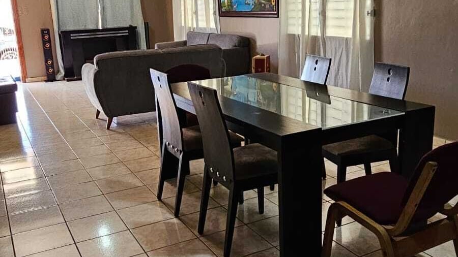 Toronjal II Executive Suites