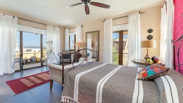 Casa, varias camas, acceso a la alberca, vista al océano (Casa de Piedra 2 Bedrooms) | 2 habitaciones