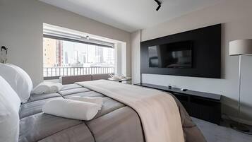 1 quarto, acesso à internet, roupa de cama