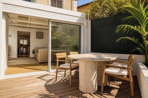Apartment | Outdoor dining - Duplex Apartment With Pool a/c 2br/4p - Cannes (Cannes)