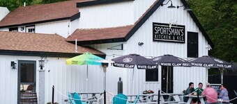 Black Bear Cottage on the Stunning West Shore of Sebago Lake