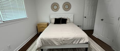3 bedrooms, free WiFi, bed sheets