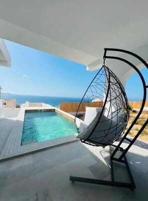 Outdoor pool - ZAYNA HOUSE (Metline)