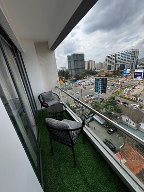 Property grounds - Cozy 1-bedroom apartment in welcoming Nairobi with fitness room (Nairobi)
