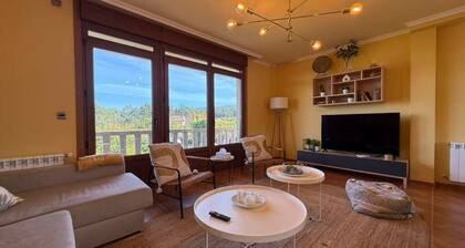 House with Pool and BBQ _ Near the Beach by Easyliferent