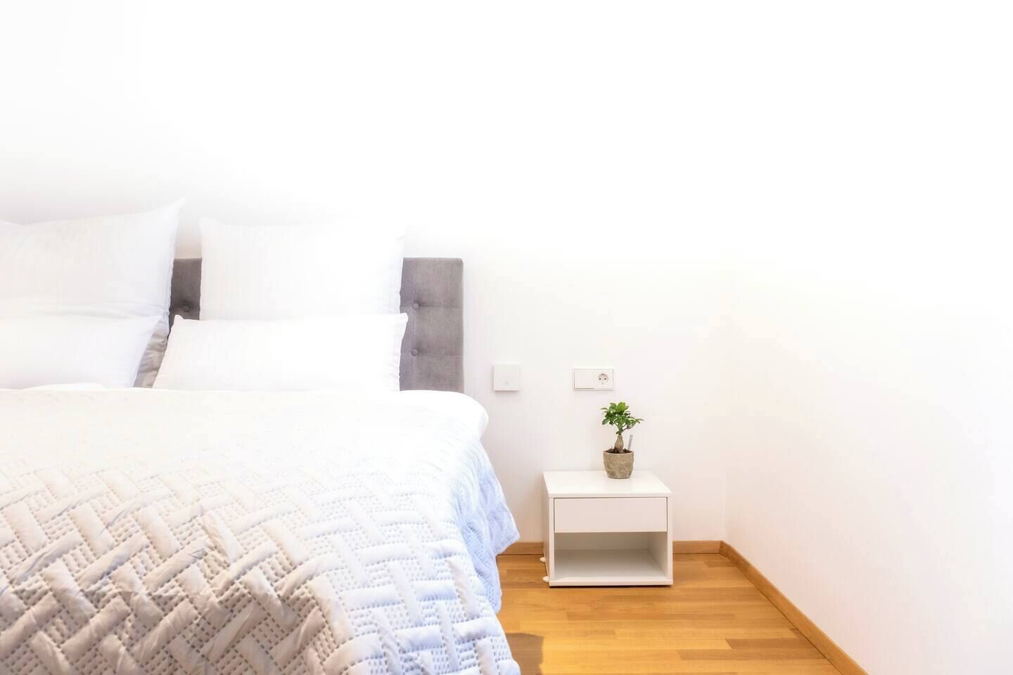 Desk, free WiFi, bed sheets, wheelchair access