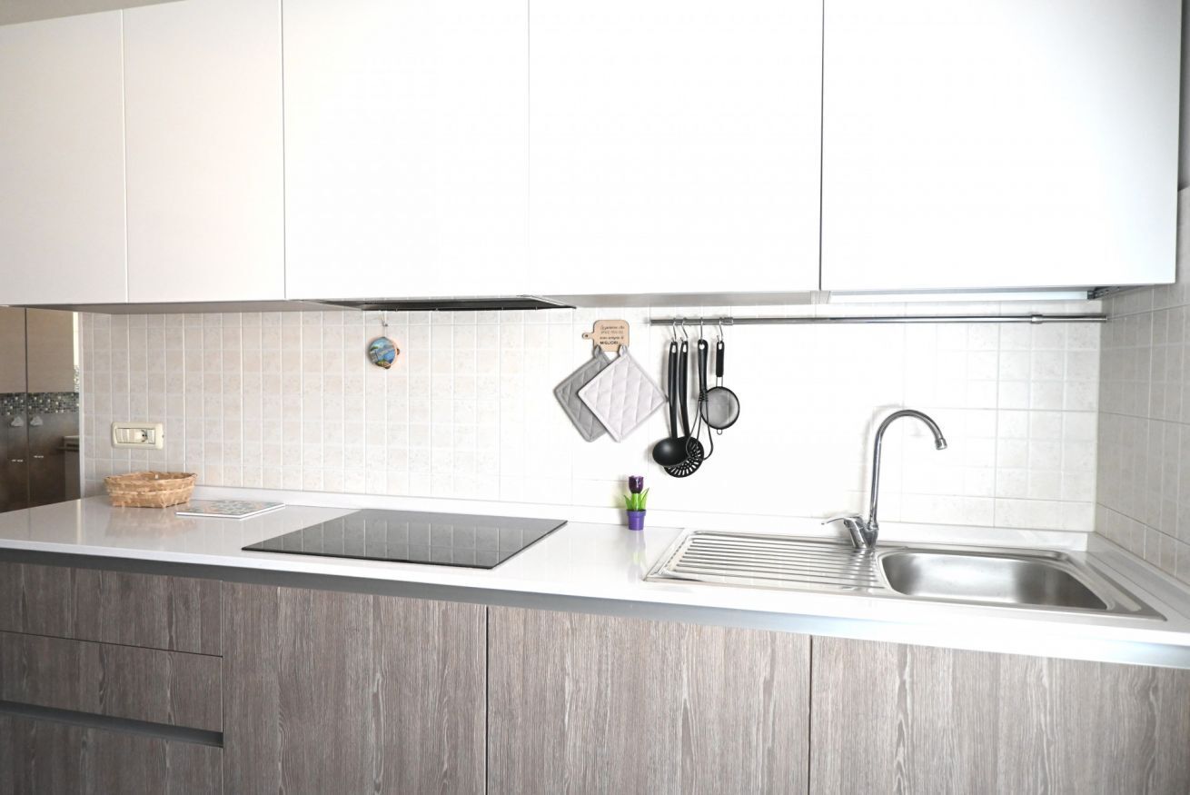 Kühlschrank, Geschirrspüler