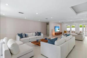 Living area - La estrella (Miami)