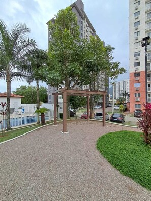 Property grounds - Premium Apartment with Garage | Near Riocentro and Olympic Park (Rio de Janeiro)