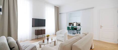 Fernseher
