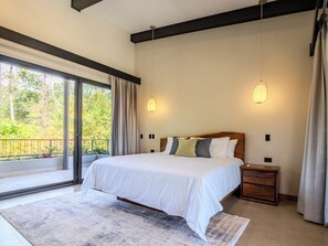 Iron/ironing board, WiFi, bed sheets - Casa Vista Montaña - Mountain Escape 3 BDRM Home w. Pool Close to Uvita (Provincia de Puntarenas)