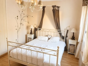 3 Schlafzimmer, Bügeleisen/Bügelbrett, Internetzugang