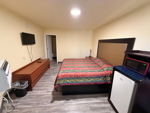 Golden Knight Motel - Gresham, OR