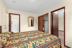 Room - Stonebridge Inn & Suites Gresham, OR - Portland (Gresham)