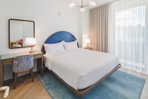 Iron/ironing board, free WiFi, bed sheets - Cozy 1-bedroom apartment in terrific Wynwood with AC and gym access (Miami)