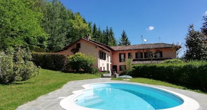Cascina Bolichin - Two Bedroom House, Sleeps 4