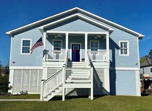 Walk to Beach!- 3BR/2BA- Golf cart to Downtown BSL