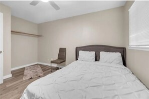 3 Schlafzimmer, Bügeleisen/Bügelbrett, WLAN, Bettwäsche
