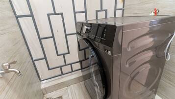 Classic Apartment, Balcony, City View | Laundry