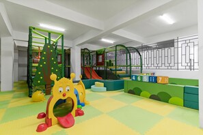 Children's area - Riara Paradise View Palace Apartment (Nairobi)