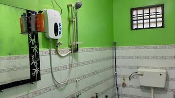 Shower, bidet, towels, soap