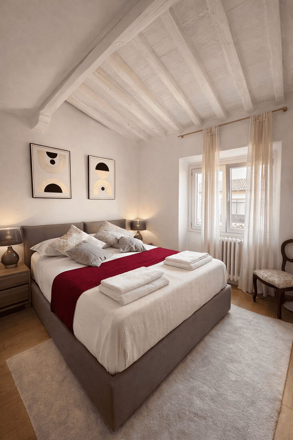 2 chambres, fer et planche à repasser, accès à Internet, literie fournie