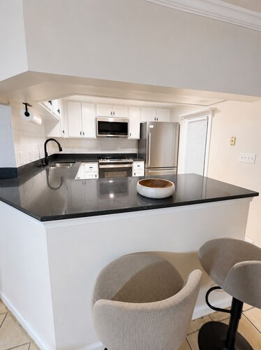 Cozy Portsmouth Getaway Near Olde Towne