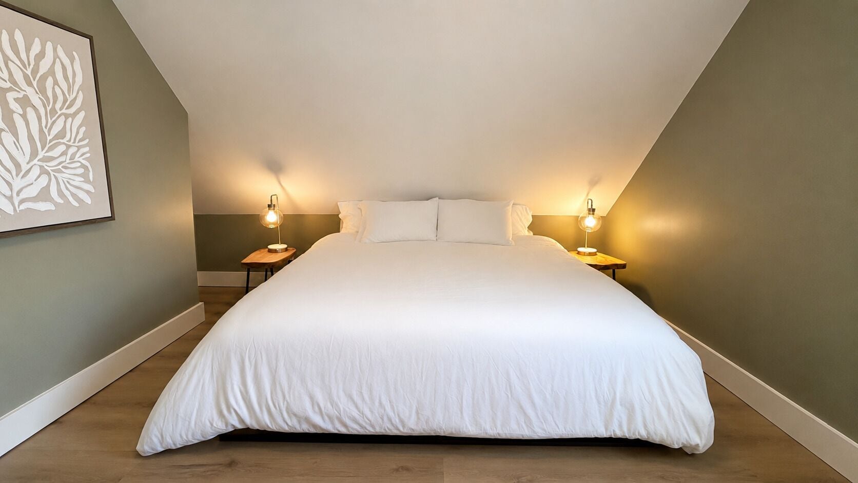 2 chambres, fer et planche à repasser, Wi-Fi gratuit, draps fournis