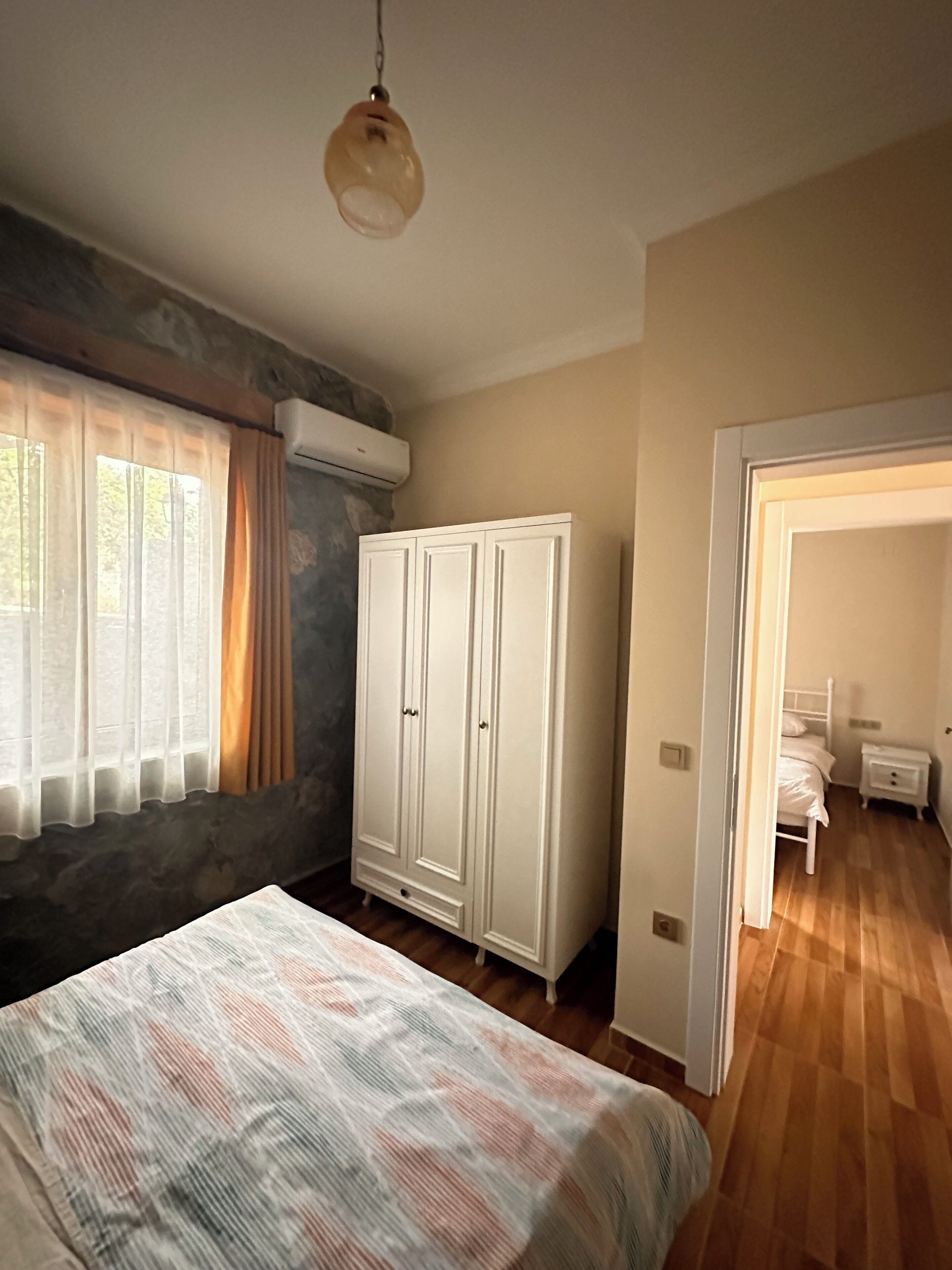 2 bedrooms, free WiFi, bed sheets, wheelchair access