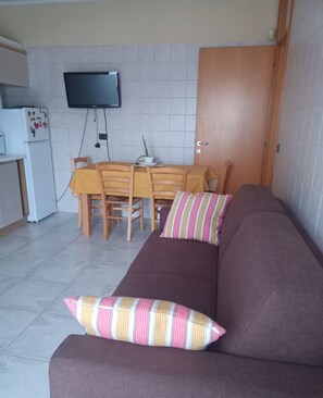 Smart TV - Bergamo Central Flat in the heart of the city (Bergamo)