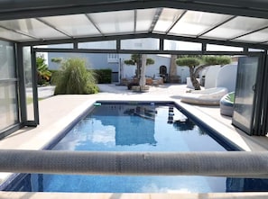 A heated pool - Vrbo Property (L'Ametlla de Mar)