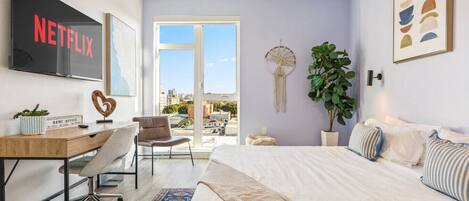 Desk, iron/ironing board, travel cot, WiFi