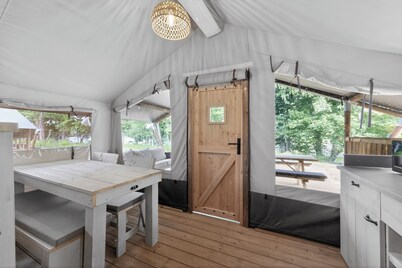 Luxury Safari Tent on the New River