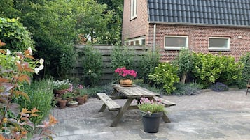 Buiten dineren