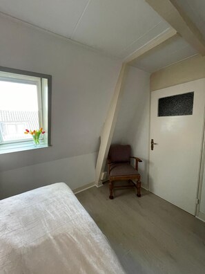 Bed sheets - Newly renovated vacation rental between Amsterdam, the North Sea, the dunes, and Egmond (Castricum)