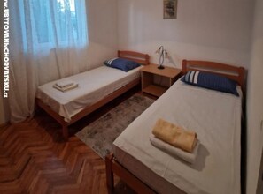 Internet, bed sheets - Two bedroom apartment (Rogoznica)