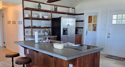 Saltwater Serenity Waterfront Cottage