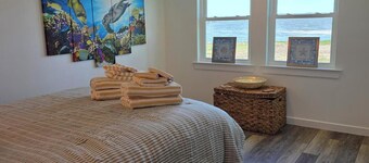 Saltwater Serenity Waterfront Cottage