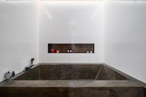 House, Balcony, Garden View | Bathroom shower - Table Top by Azorean Living (Ponta Delgada, São Miguel)