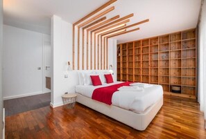 WiFi (free), bed sheets - Table Top by Azorean Living (Ponta Delgada, São Miguel)