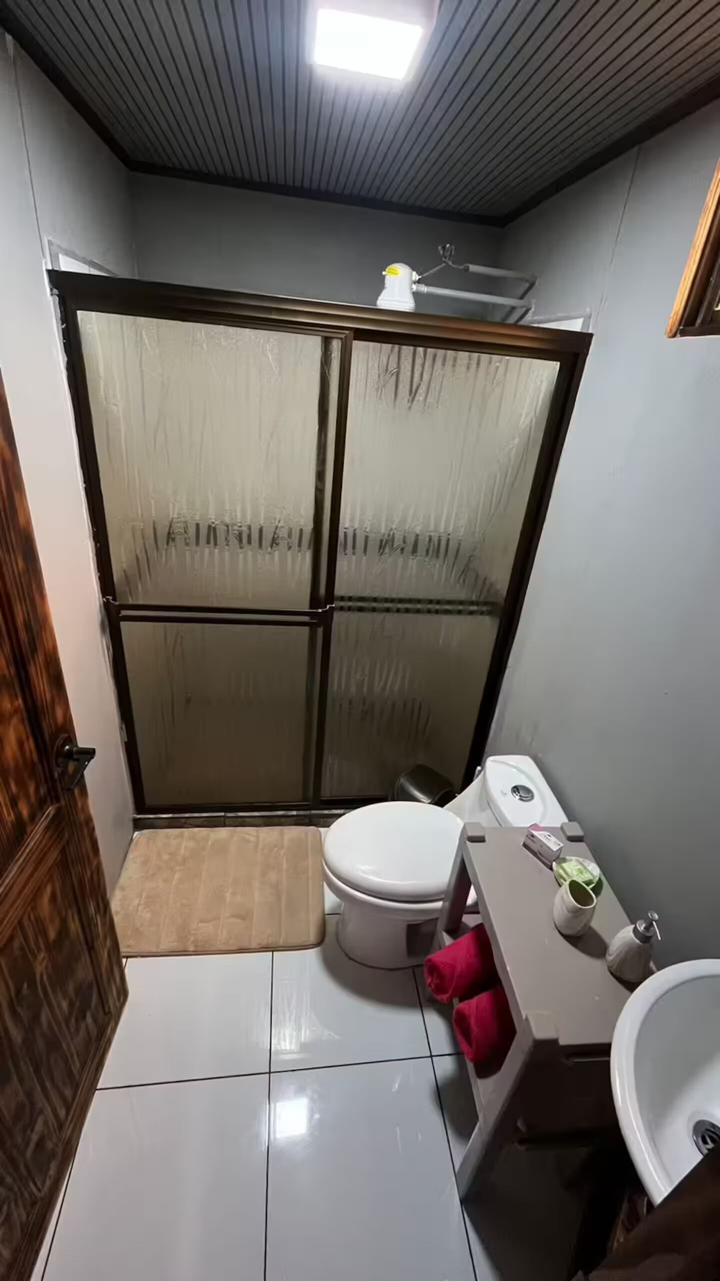 Handdoeken, zeep, toiletpapier