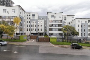 Esterni