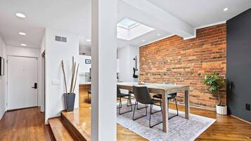 Condo, Multiple Beds, City View (City View Perch) | Dining