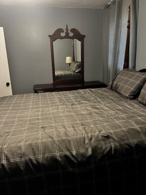 3 Schlafzimmer, Bügeleisen/Bügelbrett, WLAN, Bettwäsche