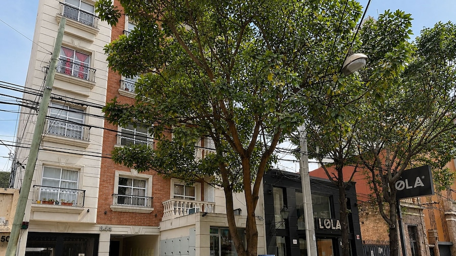 Apartment Minutes From Salta Historic Center, Restaurants and Nightlife