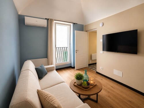 Charming Old Town house with a rooftop terrace – 5 min. to the beach, bike storage